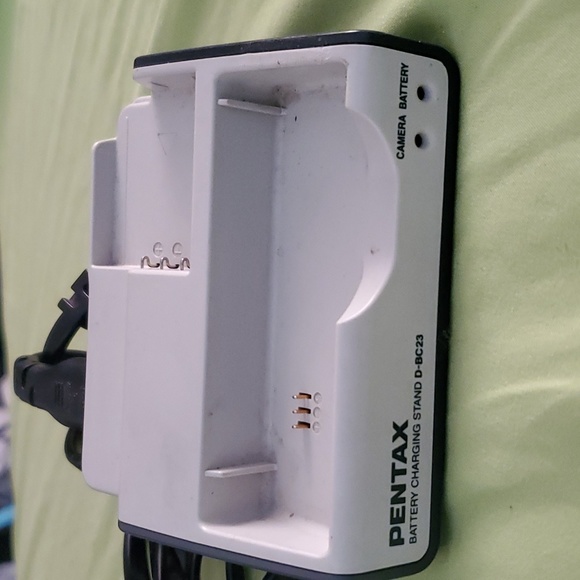 📷 Pentax battery charging stand d-bc23 - Picture 1 of 2